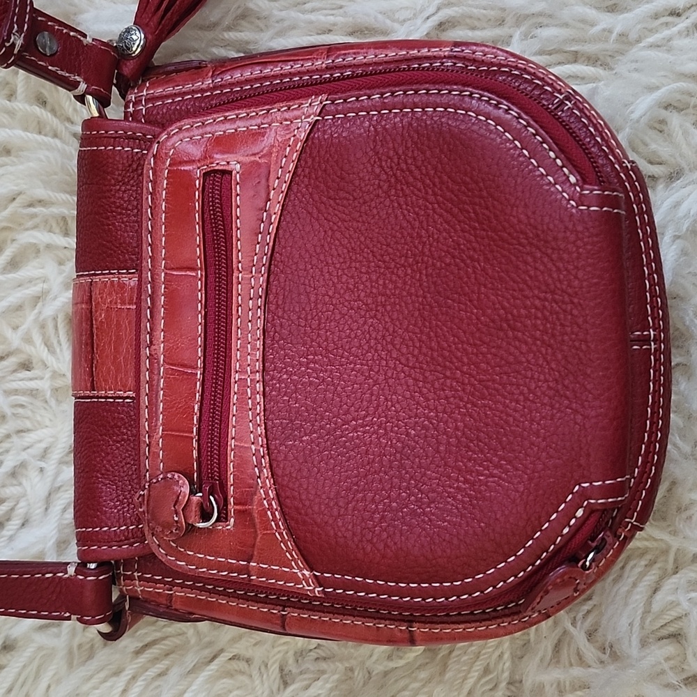 SALE💥Brighton Leather Love Ya Org Heart Crossbody - Picture 7 of 13